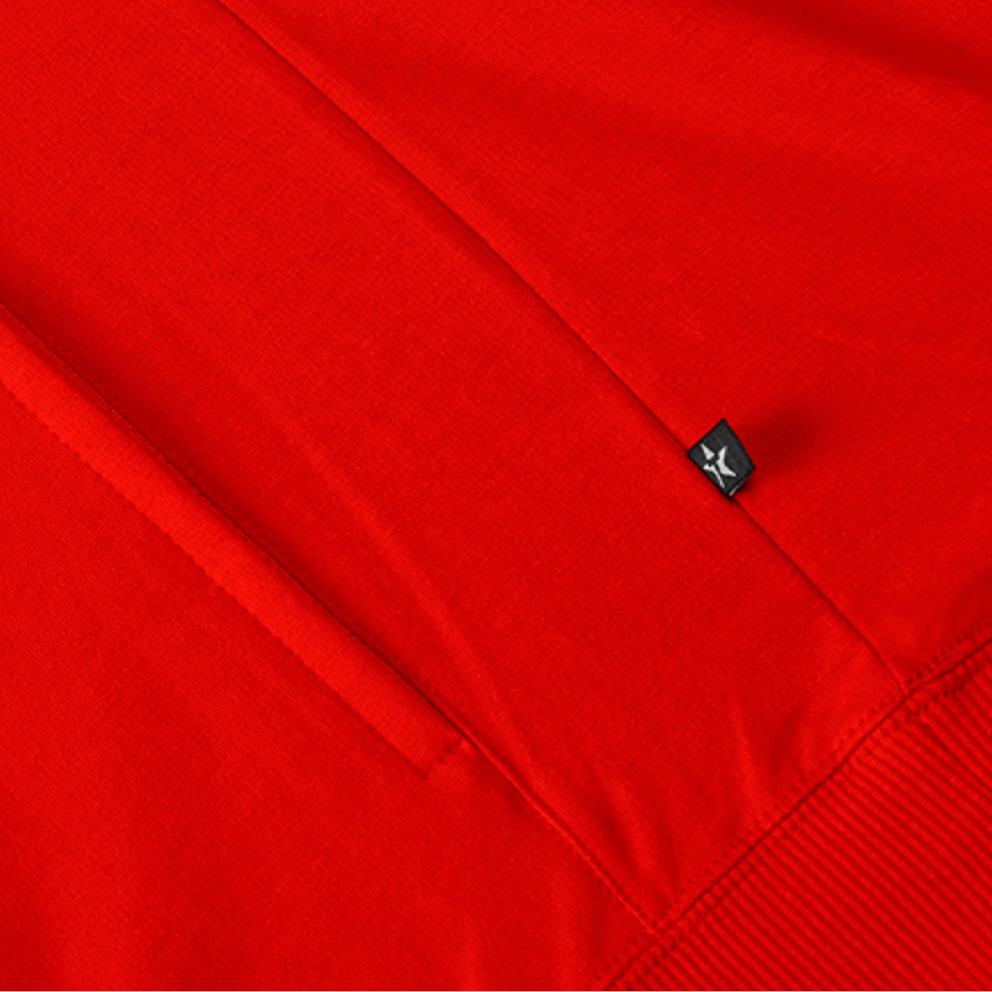 red sweatshirt details